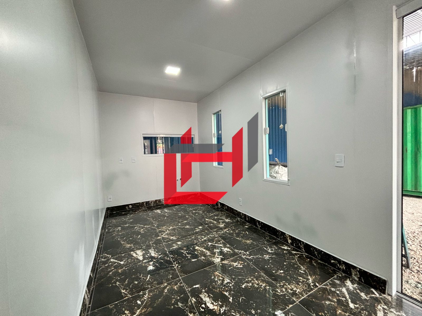 WhatsApp Image 2024-03-28 at 14.24.19 (3).jpeg